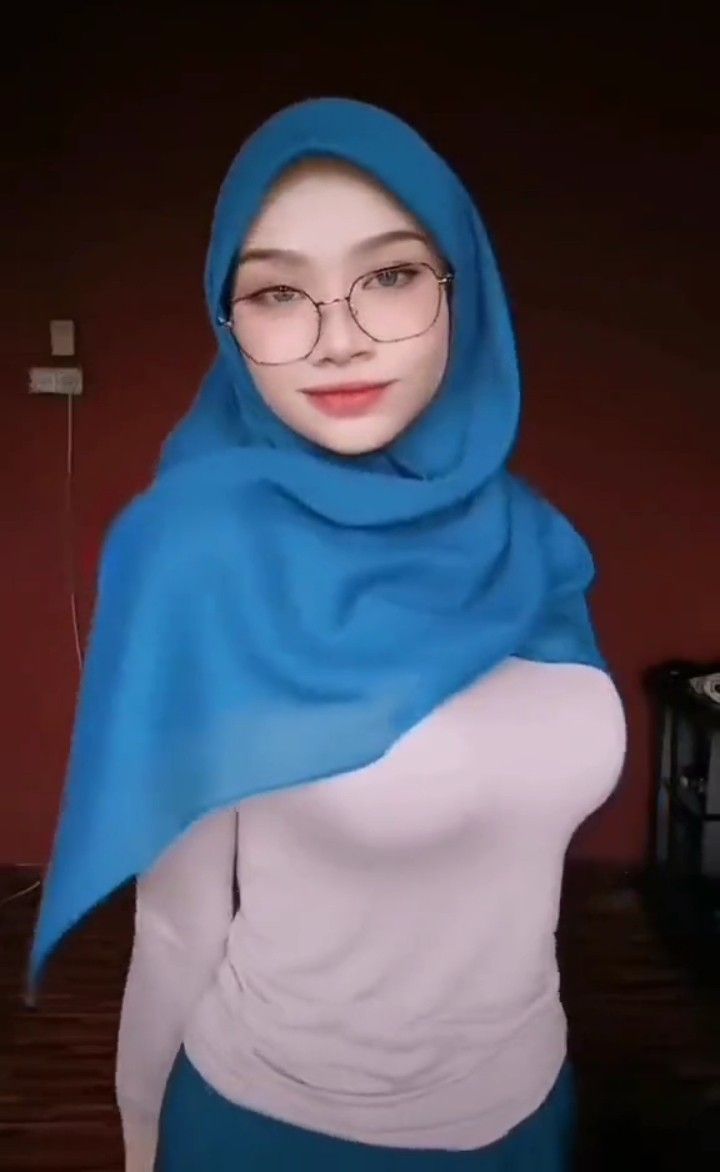 Top Trending Gadis Hijab Indo Viral Burung Abang Terjepit Kerang Ajaib Nyampe Lumer Di Dalam