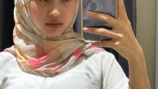 Viral Jilbab Di Paksa Ayang Yang Udah Kebelet Di Toilet Umum